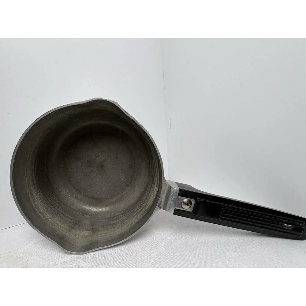 Vintage Wagner Ware Sidney -O- Magnalite 4681 1/2 P Sauce Pan 1 1/2 Qt With Lid